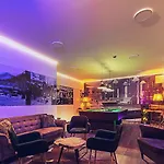 Martoni & Restaurant Hotel Szigetszentmarton