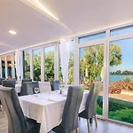 Martoni & Restaurant