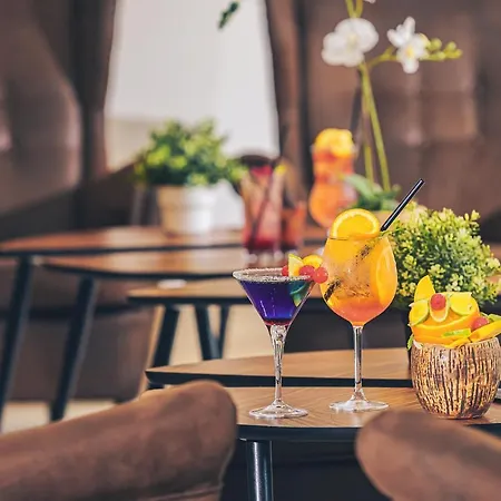 Martoni & Restaurant Hotel 3*