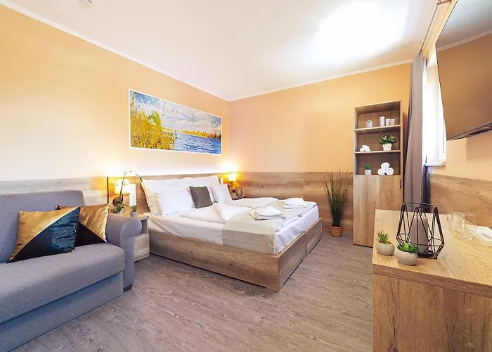 Martoni & Restaurant 3*